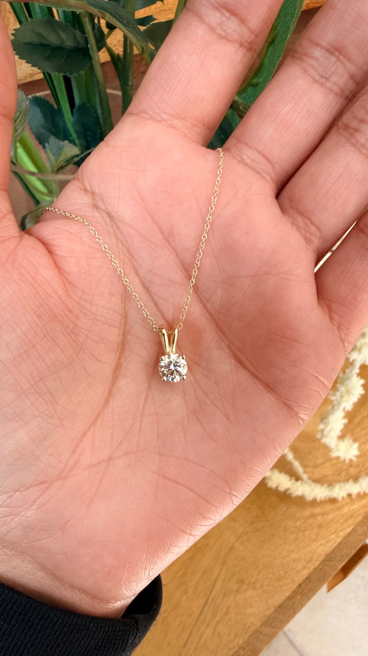 1ct Round Diamond Pendant - £695
